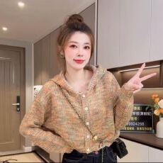 亚马逊柔风甜美彩色连帽毛衣开衫女秋季气质减龄显瘦短款针织外套