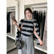 批发外贸针织衫女早秋新款圆领条纹背心百搭显瘦洋气开衫两件套装上衣
