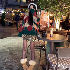 批发亚马逊复古圣诞红色毛衣女秋冬新款超好看菱格针织衫宽松套头上衣