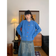 批发<b class='q'>外贸</b>复古小狗刺绣彩扣针织<b class='q'>开衫</b>女早春新款宽松百搭显瘦毛衣外套潮