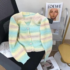 批发小清新彩虹条纹针织<b class='q'>开衫</b><b class='q'>女</b>春秋外穿外贸韩版V领宽松长袖毛衣外套