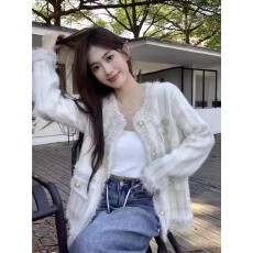 批发外贸<b class='q'>小香</b>风毛衣外套女装秋冬新款设计感重工流苏珍珠长袖针织上衣