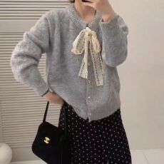 批发跨境外贸韩系蝴蝶结系<b class='q'>甜美</b>可爱风带圆领长袖针织衫开衫女秋冬毛衣