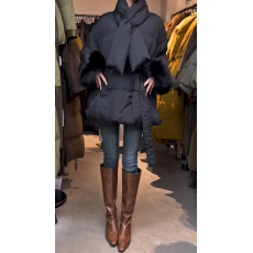 批发气质款法式气质加厚围脖领<b class='q'>中长款</b><b class='q'>羽绒服</b>外套女袖口毛毛白鸭绒上衣