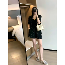 批发慵懒风高腰阔腿裤套装女夏2026新款休闲短袖T恤<b class='q'>打底衫</b>两件套黑色