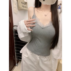 批发蕾丝边V领磨毛吊带保暖背心女秋冬内搭带胸垫修身显瘦打底衫上衣