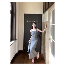 批发法式复古波点吊带<b class='q'>连衣裙</b>女夏季2024新款小个子收腰显瘦<b class='q'>包臀</b>长裙子