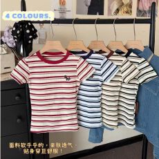 带胸垫美式辣妹小马刺绣正肩短袖t恤女夏季韩系撞色条纹上衣