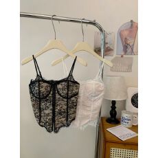 批发带胸垫 睫毛蕾丝花边吊带背心女春<b class='q'>秋</b>冬内搭开叉蕾丝美背上衣