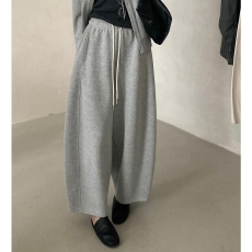 批发简约纯色抽绳阔腿休闲裤女秋季2025新款高腰宽松弯刀运动九分裤子