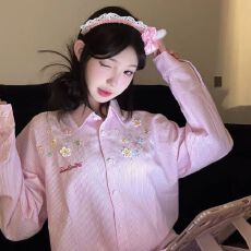 批发【棉质原版质量】粉色条纹<b class='q'>立体</b><b class='q'>花朵</b>刺绣衬衫秋宽松百搭设计感<b class='q'>上衣</b>