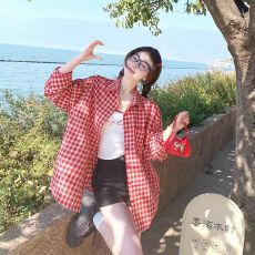 批发美式复古红色<b class='q'>格子</b><b class='q'>衬衫</b>情侣宽松<b class='q'>衬衣</b>女长袖开衫防晒衫上衣女外套潮
