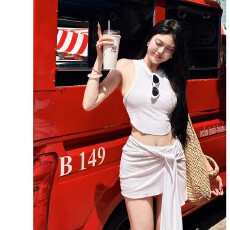 批发夏季白色内搭美式小众运动背心短款辣妹吊带上衣性感<b class='q'>修身</b>包臀裙女