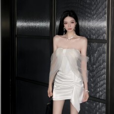 批发轻熟法式风白色抹胸上衣女高级感修身收腰气质时尚范修身短裙套装