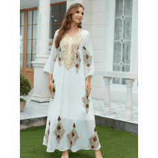 批发中东跨境独立站穆斯林女装长袍外贸热卖刺绣网纱连衣裙批发