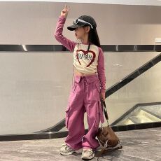 批发女童休闲工装裤春秋款2026新款秋季套装时髦洋气<b class='q'>儿童</b>炸街运动套装