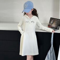 批发<b class='q'>女</b><b class='q'>童</b>春款<b class='q'>卫衣</b>裙2026春季新款长袖连衣裙连帽休闲裙中大儿童裙子