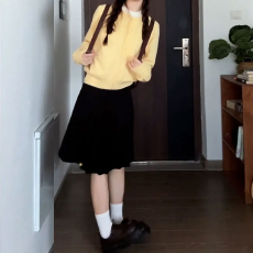 批发女童假两件毛衣<b class='q'>春</b>秋款2025新款洋气中大童女孩撞色拼接针织衫上衣