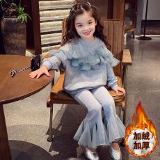 批发女童加绒套装秋冬季2025新款女孩儿童网纱拼接卫衣喇叭裤两件套潮
