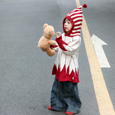 批发红色毛衣女童秋<b class='q'>冬</b>连帽针织毛线圣诞上衣小童慵懒甜美别致小孩毛衫
