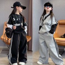 批发<b class='q'>女</b><b class='q'>童</b>假两件套装秋季2026新款<b class='q'>韩版</b>儿童潮酷风拼接上衣阔腿裤两件套