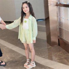 批发<b class='q'>女</b><b class='q'>童</b>防晒衣套装夏季韩系洋气中大童小女孩<b class='q'>背心</b>短裤时髦炸街三件套