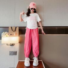 批发女<b class='q'>童</b><b class='q'>夏季</b><b class='q'>薄</b>款套装中大<b class='q'>童</b>2026新款休闲短袖夏装防蚊束脚裤两件套潮