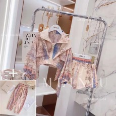 批发女<b class='q'>童</b><b class='q'>复古</b>时尚日常<b class='q'>防晒衣</b>套装夏装新款儿<b class='q'>童</b>长裤运动装短裤两件套潮