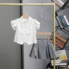 批发<b class='q'>女</b><b class='q'>童</b>夏季套装2026新款中大童小飞袖娃娃衫韩版<b class='q'>百搭</b>半身裙两件套潮