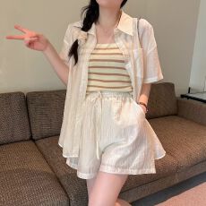 批发原版质量 夏季新款<b class='q'>防晒</b>两件套衬衫上衣<b class='q'>外套</b>+裤子