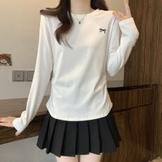 批发实拍 92棉8氨纶 收腰显瘦长袖<b class='q'>t</b><b class='q'>恤</b><b class='q'>女</b>2026年春季设计感打底衫上衣