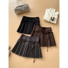 批发学院风减龄百褶咖色短裙女2025秋<b class='q'>冬</b>新款高腰防走光遮跨半身裙