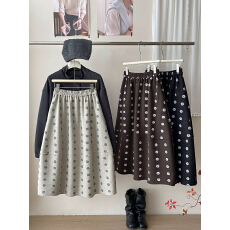 批发日韩系复古毛呢料花朵花苞气球半身<b class='q'>裙</b>女秋冬法式慵懒风<b class='q'>灯笼</b>蓬蓬<b class='q'>裙</b>