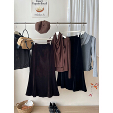 批发法式复古金丝绒鱼尾半身裙女秋<b class='q'>冬</b>高级感洋气质包臀显瘦百搭a字裙