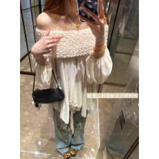 批发法式气质别致名媛一字肩上衣早春新款不规则设计感宽松雪纺<b class='q'>衬衫</b>