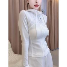 批发<b class='q'>韩版</b>洋气上衣女2026年春秋新款修身显瘦拉链连帽设计感显瘦长袖女