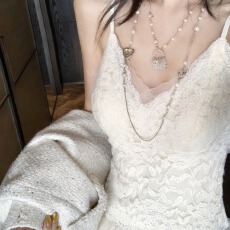 批发法式蕾丝美背吊带<b class='q'>文胸</b>背心女秋冬款自带胸垫磨毛保暖内搭打底上衣