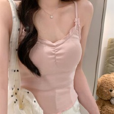 批发<b class='q'>甜美</b>时尚高级感蕾丝木耳边褶皱小吊带背心女外穿无袖性感短款上衣