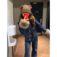 批发美式复古大毛领牛仔外套女2025年<b class='q'>秋</b>冬季新款加厚保暖设计感短上衣