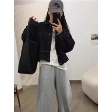 批发外套短外套2026春<b class='q'>秋</b>季单排扣厚款牛仔女显瘦宽松型百搭短款