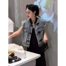 批发新中式国风盘扣<b class='q'>牛仔</b>马甲外套女2026新款复古短款外搭无袖坎肩上衣