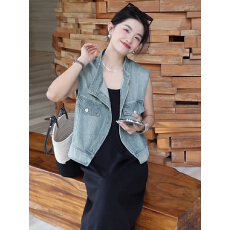 批发爆款垫肩<b class='q'>牛仔</b><b class='q'>马甲女</b>夏季2026新款宽松显瘦减龄小坎肩短款马夹外套