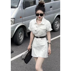 批发工装设计裙夏季新款重工艺多口袋工装<b class='q'>牛仔</b><b class='q'>连衣裙</b>