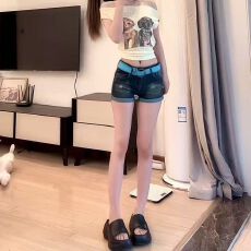 批发辣妹水洗复古<b class='q'>烫钻</b>破洞牛仔短裤女夏欧美显瘦翻边包臀a字超短热裤