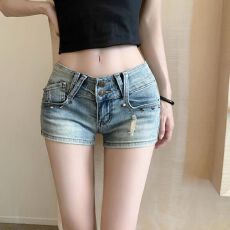 批发美式复古辣妹柳钉牛仔短裤女夏季新款做旧水洗低腰风包臀<b class='q'>热裤</b>子潮
