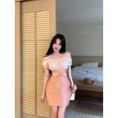 批发一字肩木耳边短袖收腰衬衫女夏季时尚套装蝴蝶结包臀半身裙两件套