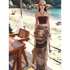 批发海岛慵懒度假风套装女辣妹短款抹胸背心不规则印花半身长裙两件套