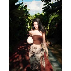 批发泰国海边度假旅游女夏抹胸上衣扎染开叉绑带不规则半身裙两件套装