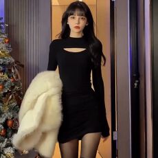 批发赫本风高端德绒<b class='q'>连衣裙</b>女秋季高级感百搭A字裙纯欲辣妹<b class='q'>性感</b>包臀裙