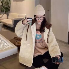 批发<b class='q'>孕妇</b><b class='q'>秋冬季</b>加厚羊羔毛外套时尚休闲宽松连帽衫棉服冬装上衣